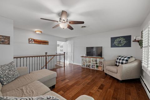 Tiny photo for 3 Poplar Road, Yorkville, IL 60560 (MLS # 12496347)