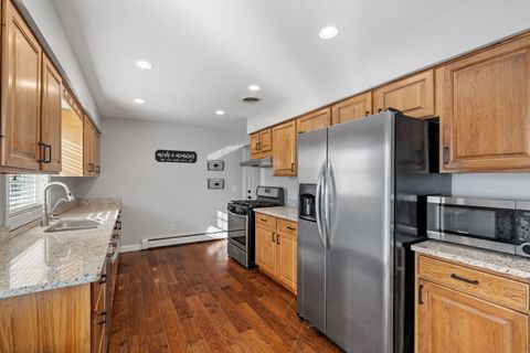 Tiny photo for 3 Poplar Road, Yorkville, IL 60560 (MLS # 12496347)