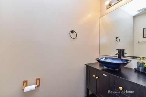 Tiny photo for 2475 Westleigh Court, Aurora, IL 60504 (MLS # 12691674)