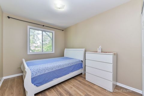 Tiny photo for 2475 Westleigh Court, Aurora, IL 60504 (MLS # 12691674)