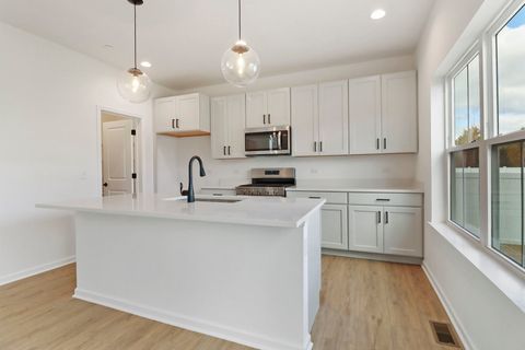 Tiny photo for 2478 Olivia Court, Wauconda, IL 60084 (MLS # 12599094)