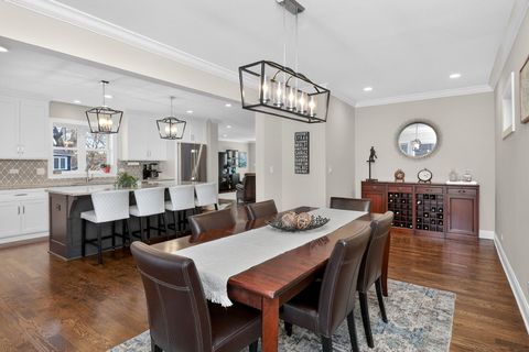 Tiny photo for 4343 Elm Street, Downers Grove, IL 60515 (MLS # 12577662)