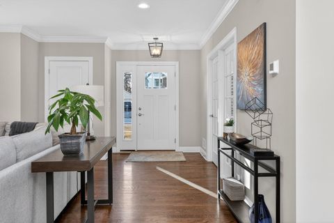 Tiny photo for 4343 Elm Street, Downers Grove, IL 60515 (MLS # 12577662)