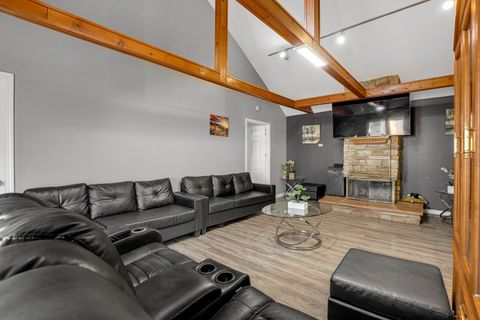 Tiny photo for 3909 N Newland Avenue, Chicago, IL 60634 (MLS # 12597256)