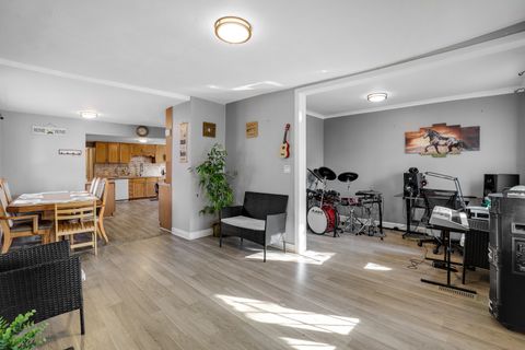 Tiny photo for 3909 N Newland Avenue, Chicago, IL 60634 (MLS # 12597256)