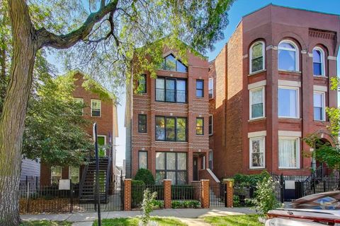 Photo of 2733 W Potomac Avenue #2, Chicago, IL 60622 (MLS # 12463552)