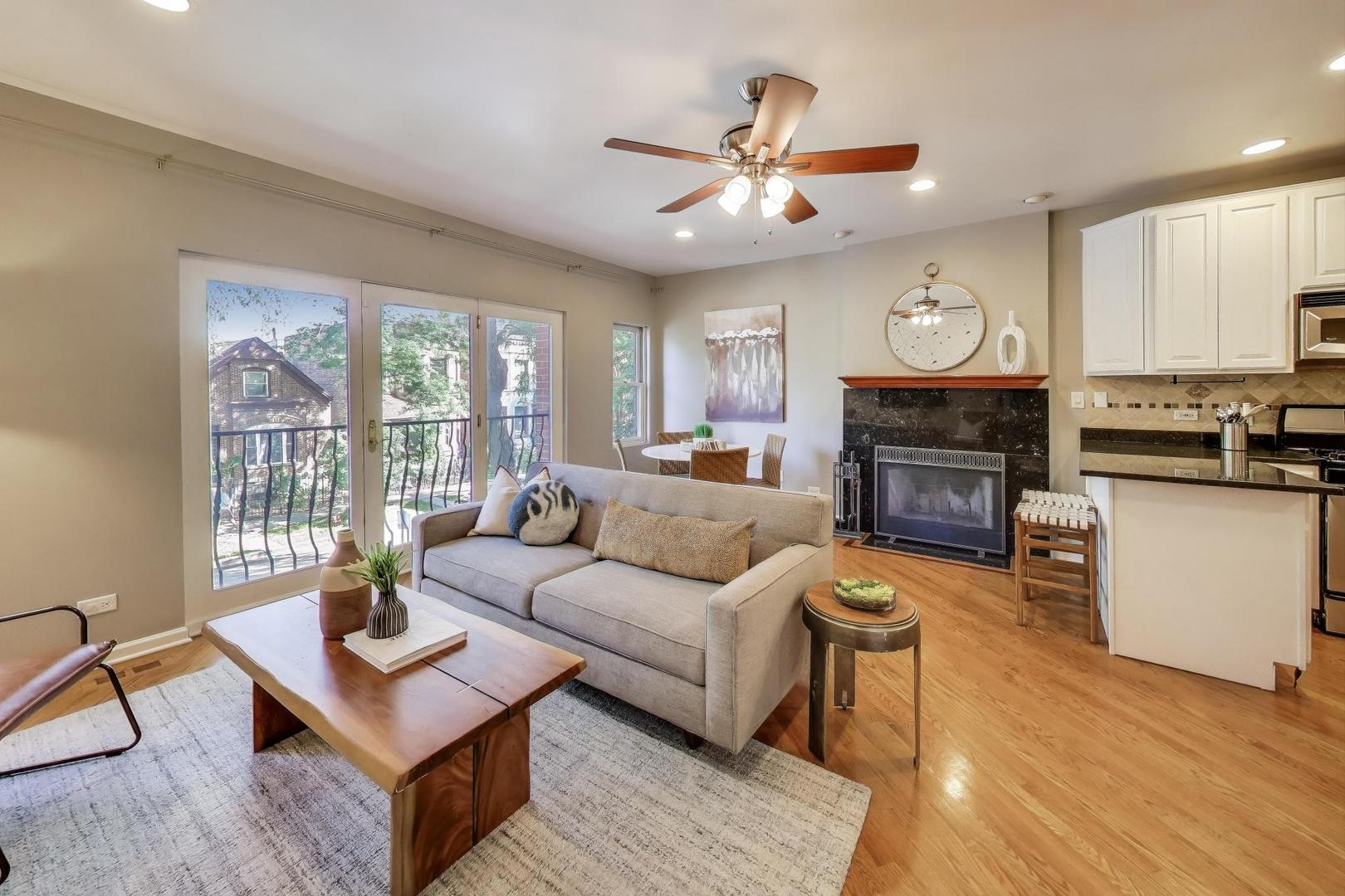 2733 W Potomac Avenue 2