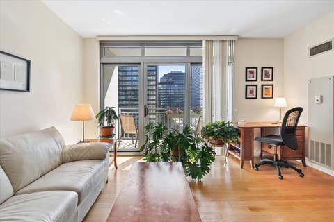 Tiny photo for 125 S JEFFERSON Street #1905, Chicago, IL 60661 (MLS # 12736567)