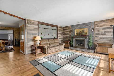 Tiny photo for 502 W 7th Street, Lockport, IL 60441 (MLS # 12528982)