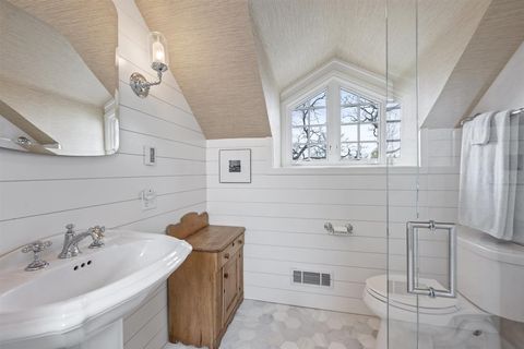 Tiny photo for 307 Abbotsford Road, Kenilworth, IL 60043 (MLS # 12598227)