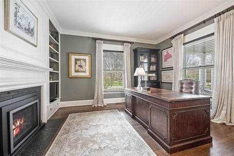 Tiny photo for 307 Abbotsford Road, Kenilworth, IL 60043 (MLS # 12598227)