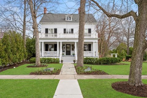 Tiny photo for 307 Abbotsford Road, Kenilworth, IL 60043 (MLS # 12598227)