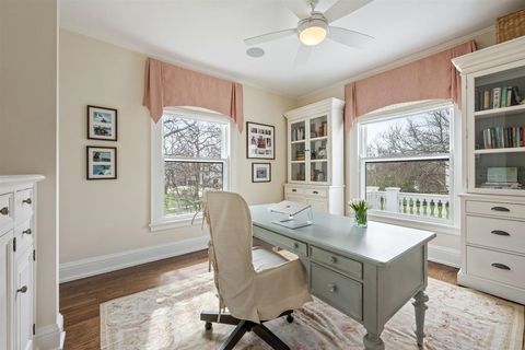 Tiny photo for 307 Abbotsford Road, Kenilworth, IL 60043 (MLS # 12598227)