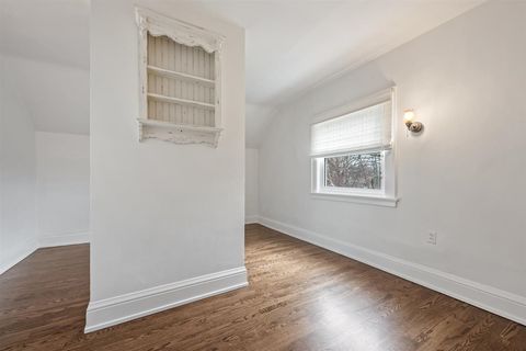 Tiny photo for 307 Abbotsford Road, Kenilworth, IL 60043 (MLS # 12598227)