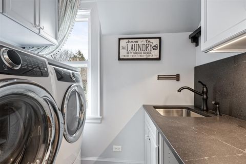 Tiny photo for 307 Abbotsford Road, Kenilworth, IL 60043 (MLS # 12598227)