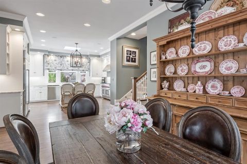 Tiny photo for 307 Abbotsford Road, Kenilworth, IL 60043 (MLS # 12598227)