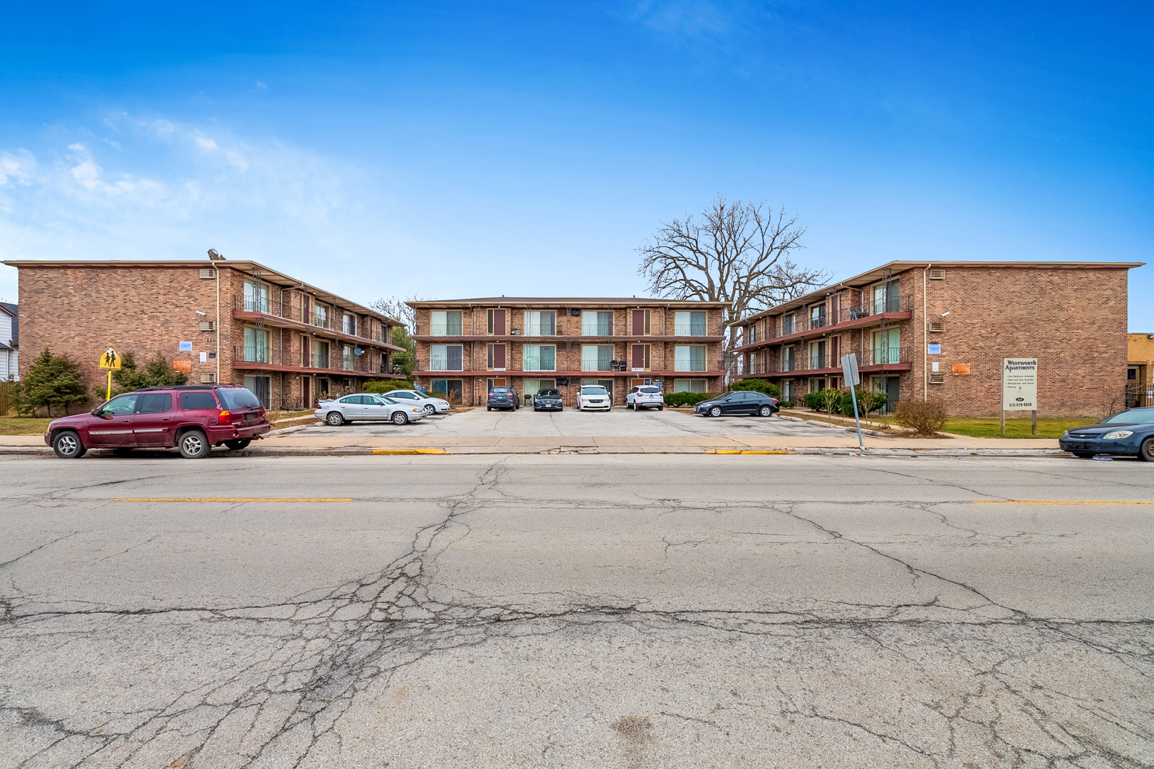 559 Wentworth Avenue