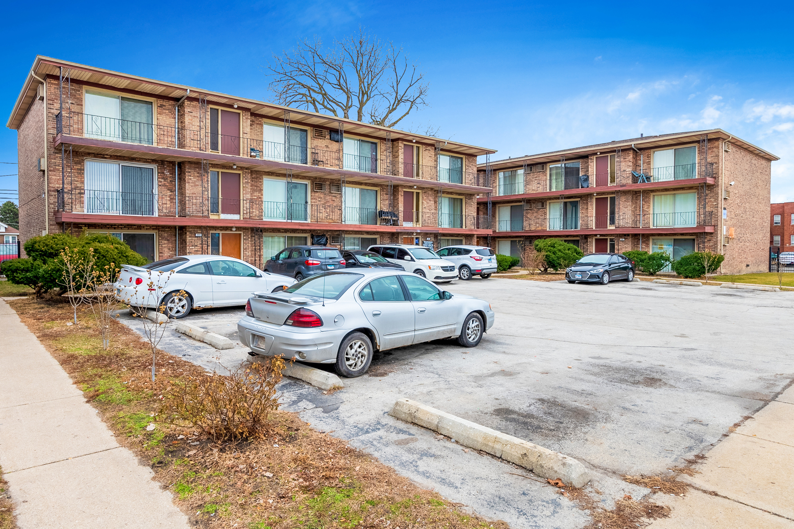 559 Wentworth Avenue