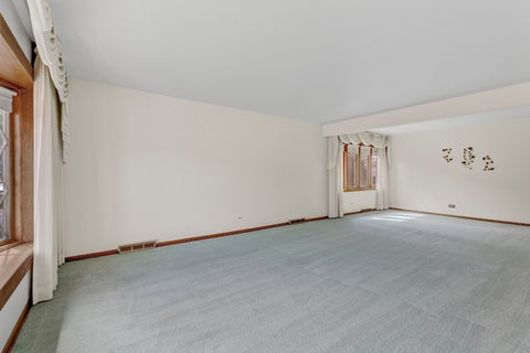 Tiny photo for 4734 N maria Court, Chicago, IL 60656 (MLS # 12768849)