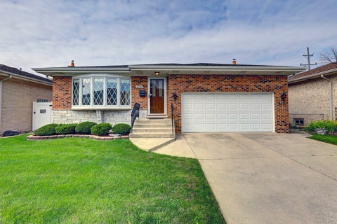 Photo of 4734 N maria Court, Chicago, IL 60656 (MLS # 12768849)