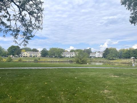 Tiny photo for 1510 Seville Court #A1, Wheeling, IL 60090 (MLS # 12364242)