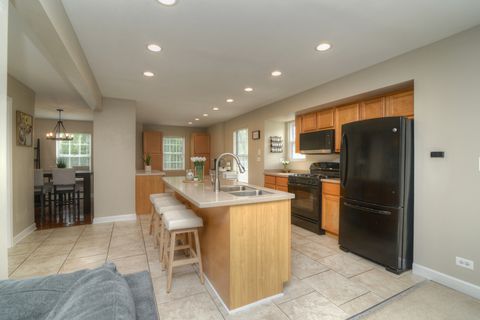 Tiny photo for 1292 LILAC Lane, Carol Stream, IL 60188 (MLS # 12609185)