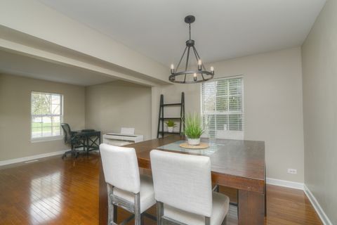 Tiny photo for 1292 LILAC Lane, Carol Stream, IL 60188 (MLS # 12609185)