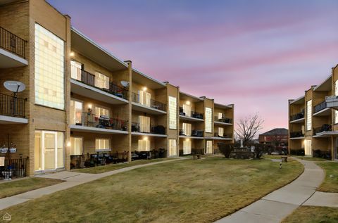 Tiny photo for 10300 S Pulaski Road #110A, Oak Lawn, IL 60453 (MLS # 12575676)