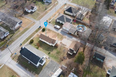 Tiny photo for 407 Church Street, Christopher, IL 62822 (MLS # 100000602)