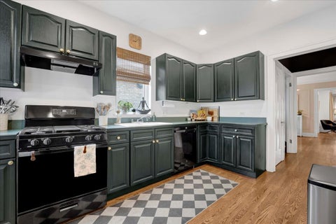 Tiny photo for 6239 N Campbell Avenue, Chicago, IL 60659 (MLS # 12771944)