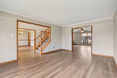 Tiny photo for 16212 S Howard Street, Plainfield, IL 60586 (MLS # 12621457)