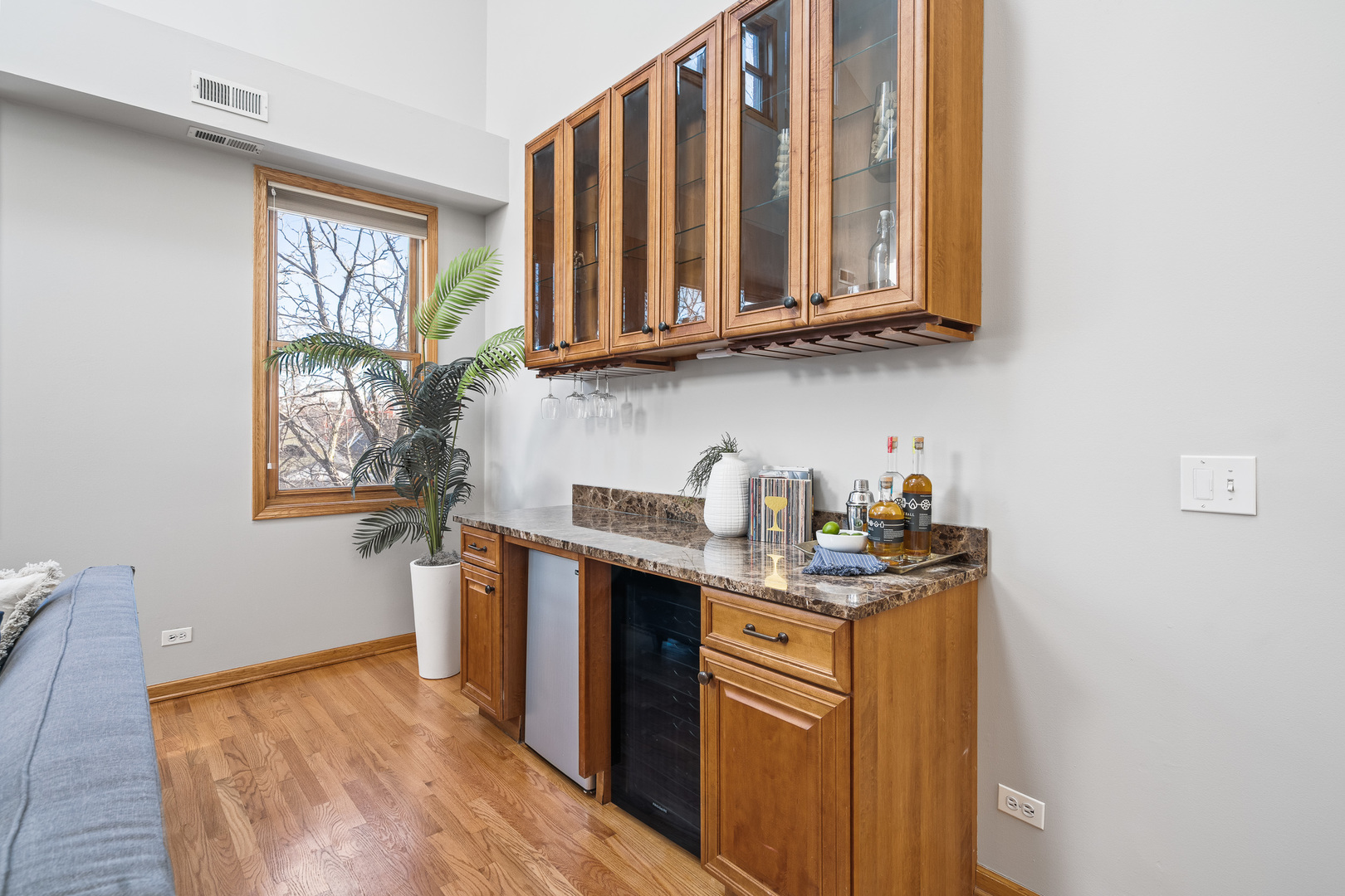 1056 N Marshfield Avenue 3