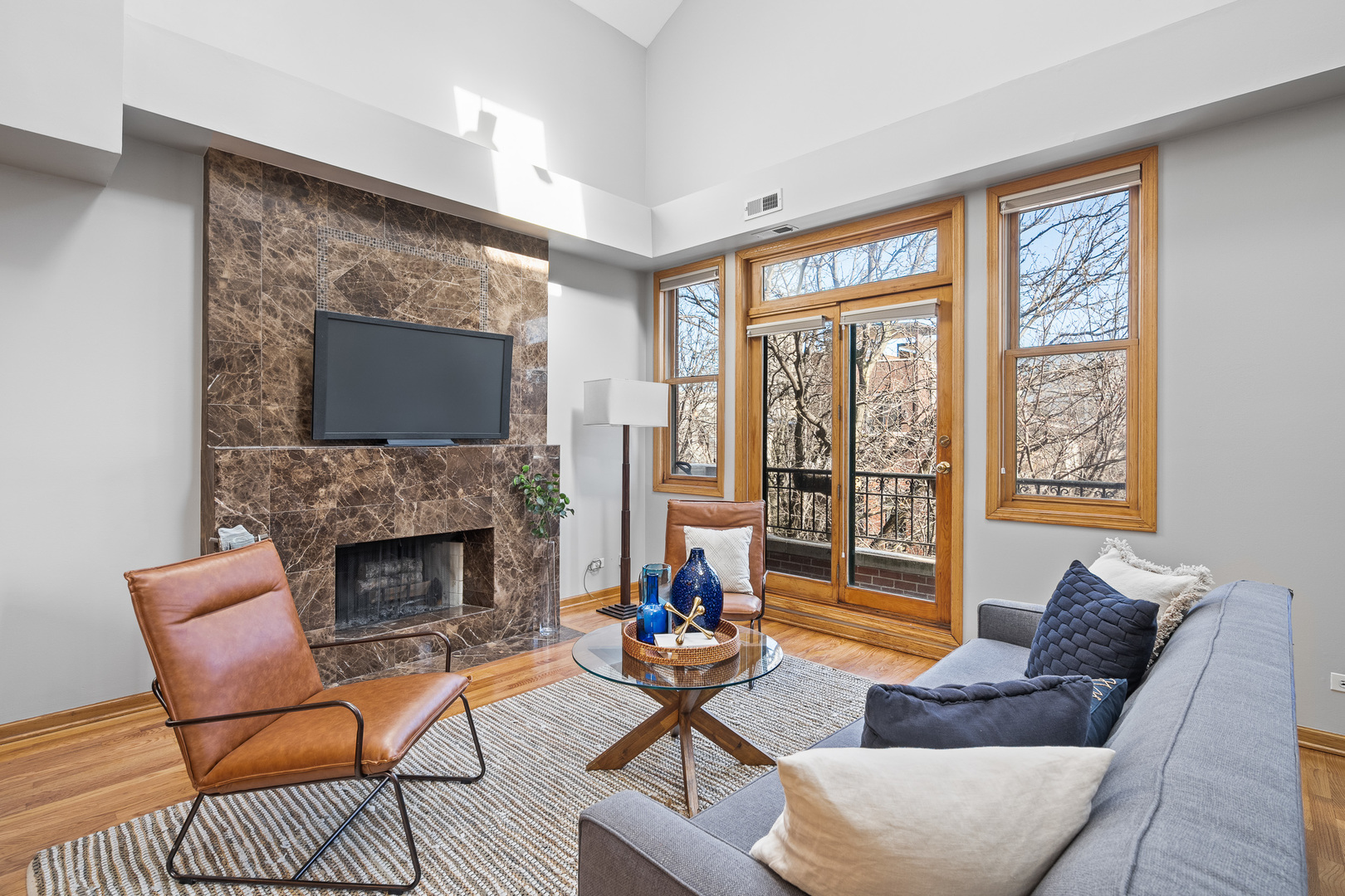 1056 N Marshfield Avenue 3