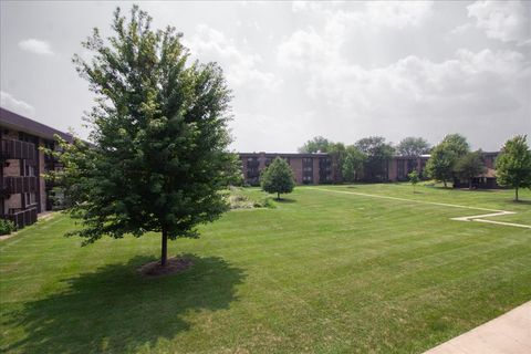 Tiny photo for 1424 Woodbridge Road #2C, Joliet, IL 60436 (MLS # 12414225)