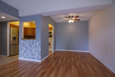 Tiny photo for 1424 Woodbridge Road #2C, Joliet, IL 60436 (MLS # 12414225)