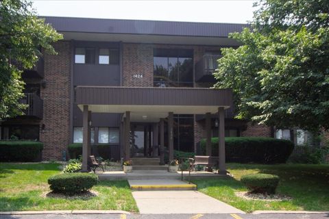 Photo of 1424 Woodbridge Road #2C, Joliet, IL 60436 (MLS # 12414225)