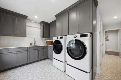 Tiny photo for 5907 Juniper Court, Western Springs, IL 60558 (MLS # 12708798)