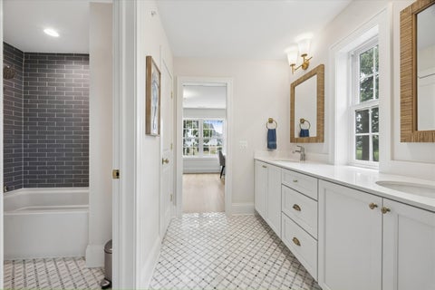 Tiny photo for 5907 Juniper Court, Western Springs, IL 60558 (MLS # 12708798)