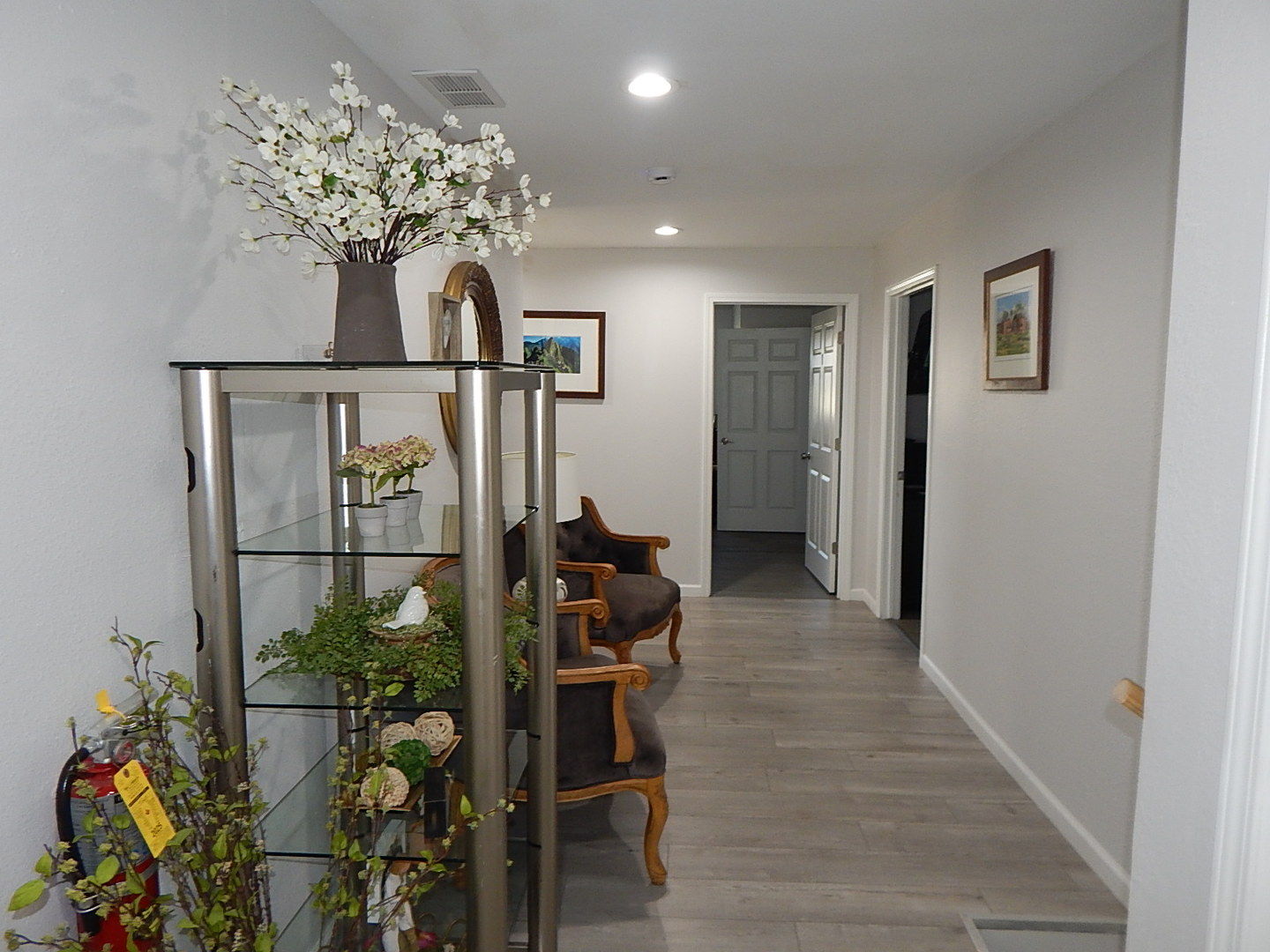 1926 N Linwood Avenue