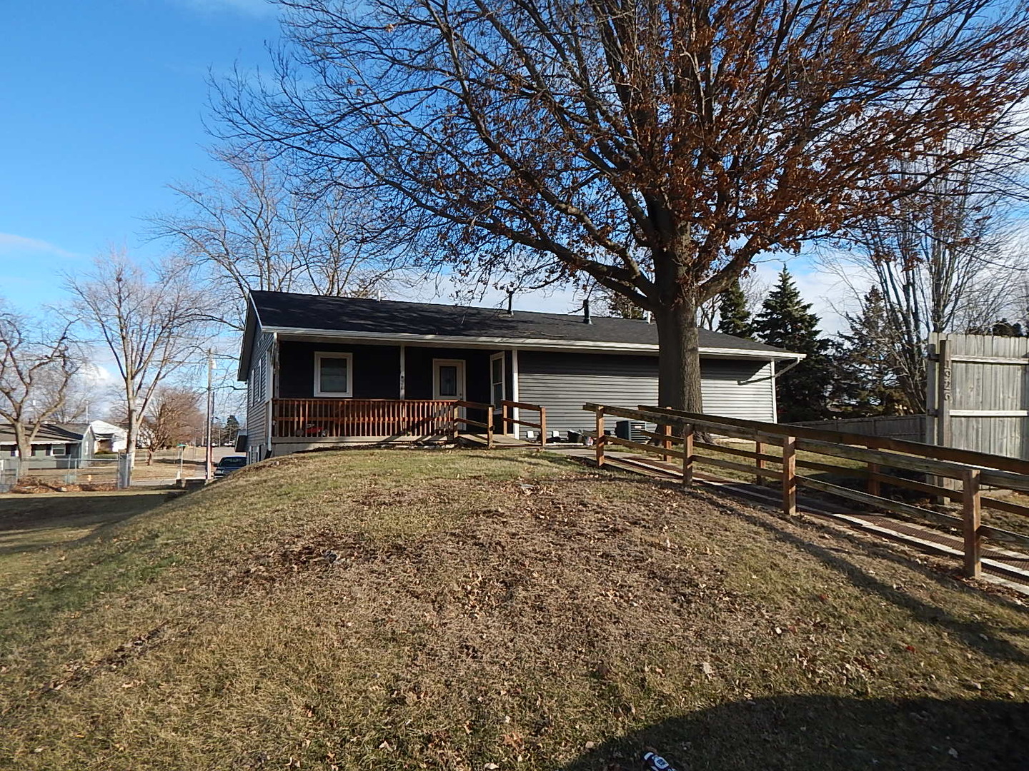 1926 N Linwood Avenue