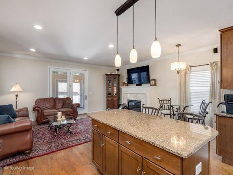 Tiny photo for 3644 N Avondale Avenue, Chicago, IL 60618 (MLS # 12617655)