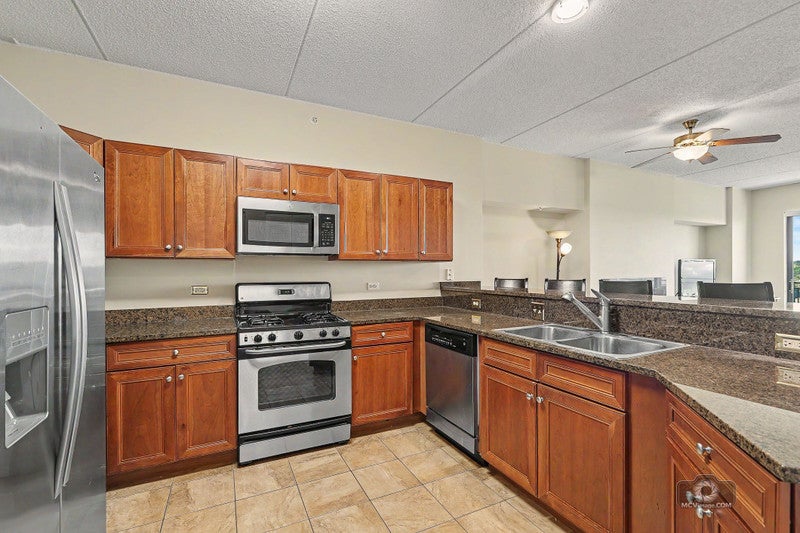 6420 Double Eagle Drive 905