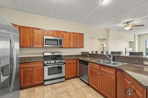 Tiny photo for 6420 Double Eagle Drive #905, Woodridge, IL 60517 (MLS # 12706638)