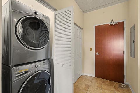Tiny photo for 6420 Double Eagle Drive #905, Woodridge, IL 60517 (MLS # 12706638)