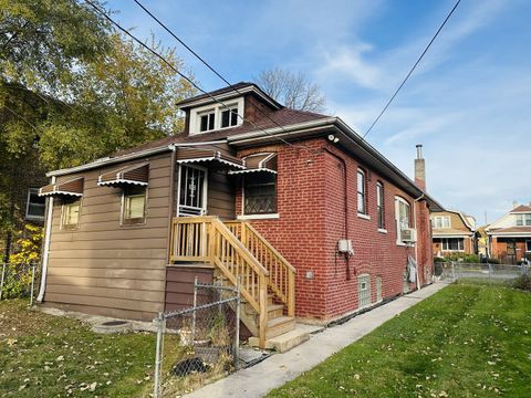 Tiny photo for 7948 S COLFAX Avenue, Chicago, IL 60649 (MLS # 12514004)