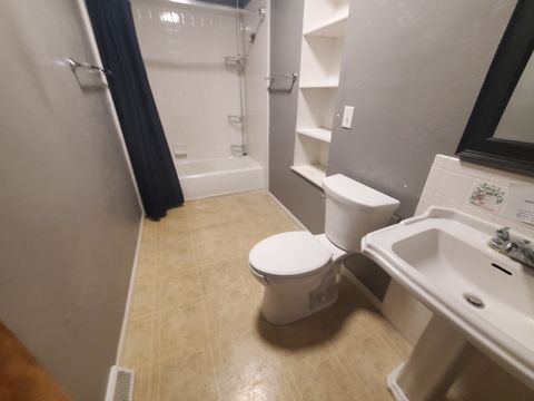 Tiny photo for 2239 13th Avenue S, Clinton, IA 52372 (MLS # 12593216)