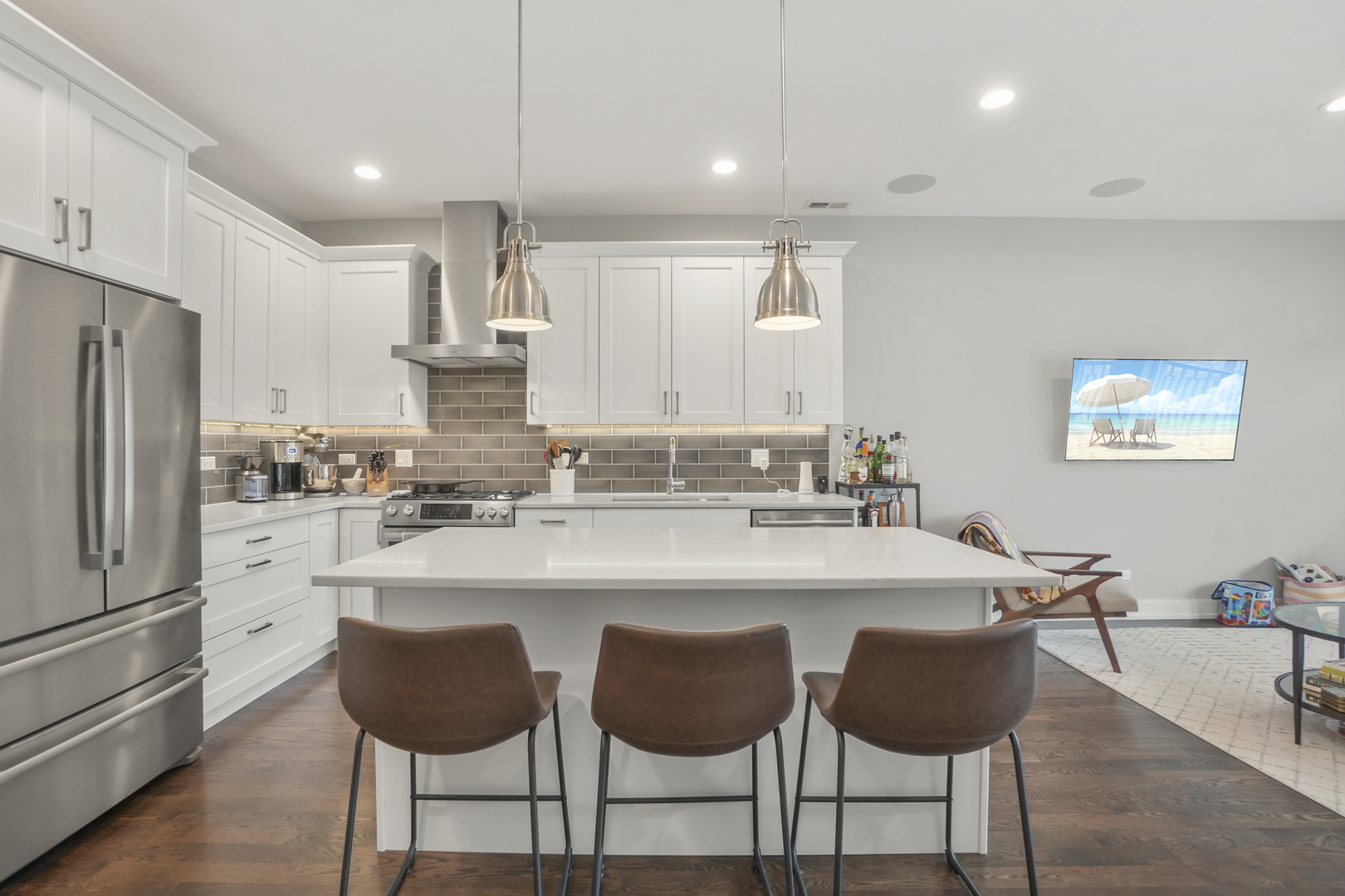 1621 N Humboldt Boulevard 2S