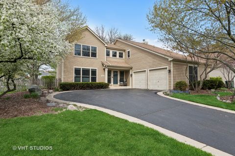 Single Family Residence in Mundelein IL 1560 Alemeda Lane.jpg