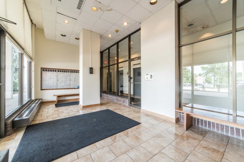 Tiny photo for 33 N Main Street #2F, Lombard, IL 60148 (MLS # 12737210)