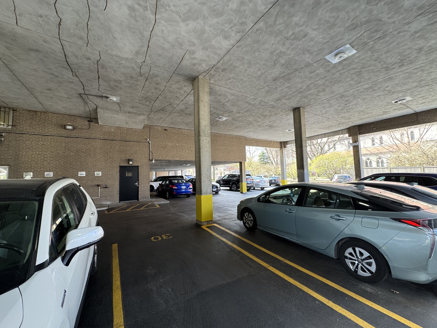 151 N Kenilworth Avenue 4G